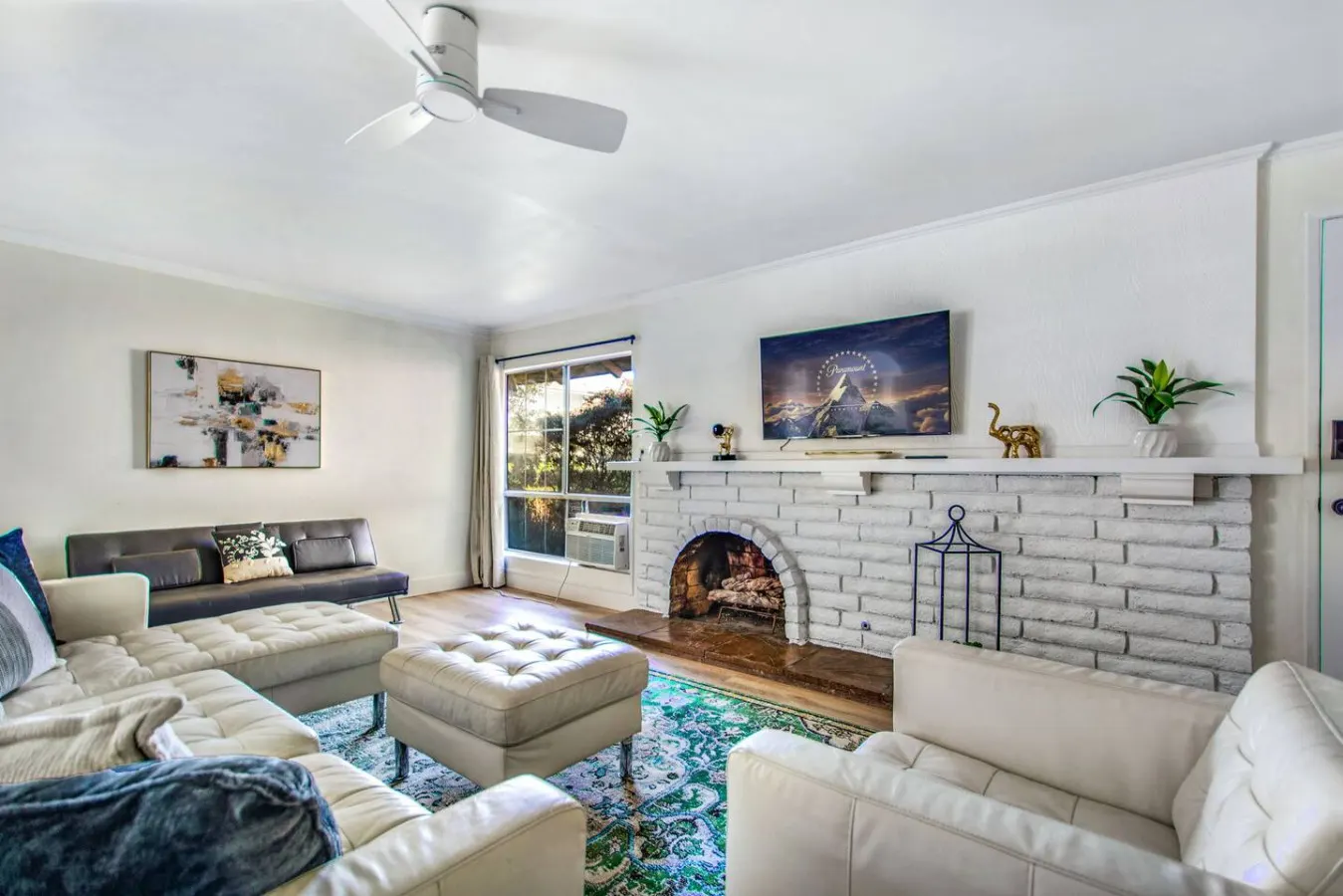 Monthly Rental Near South Coast Plaza | 3Bed2Bath