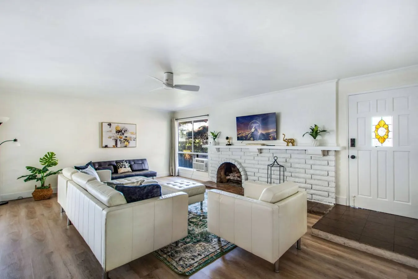 Monthly Rental Near South Coast Plaza 3Bed2Bath 7
