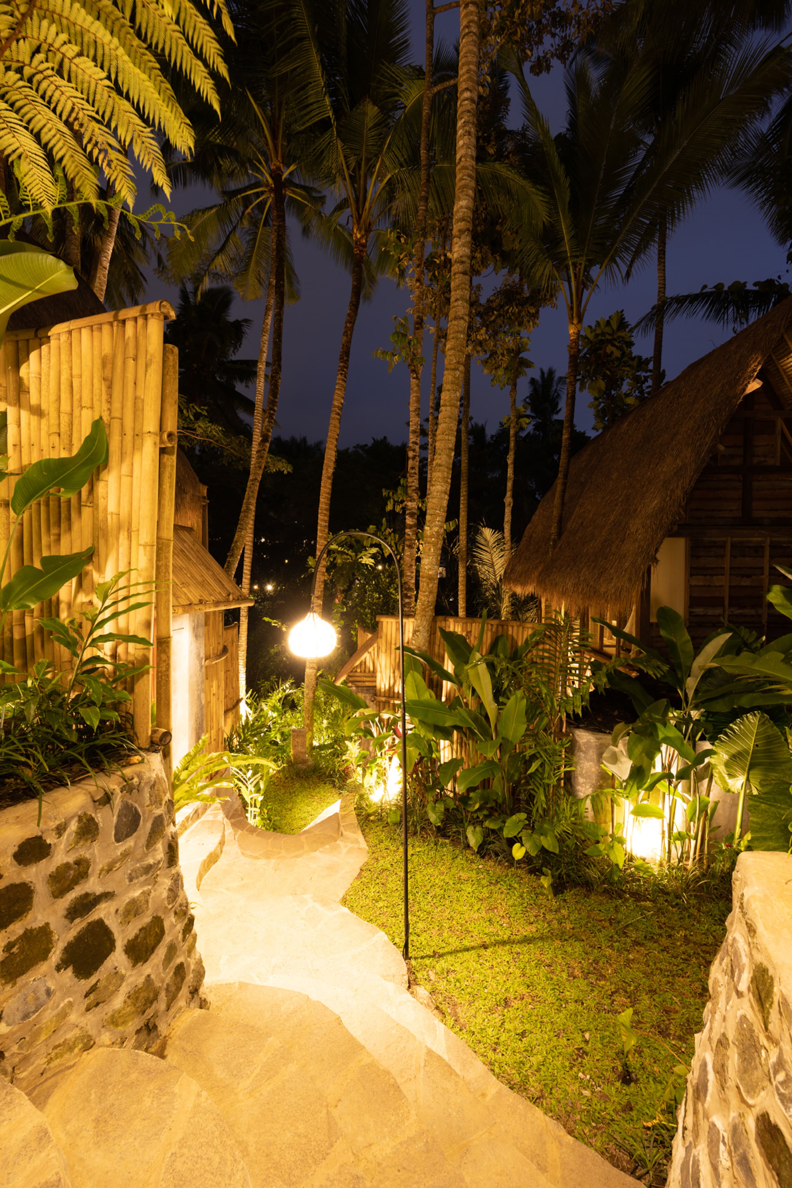 The Last Paradise – Lost in the Jungle Villa 19