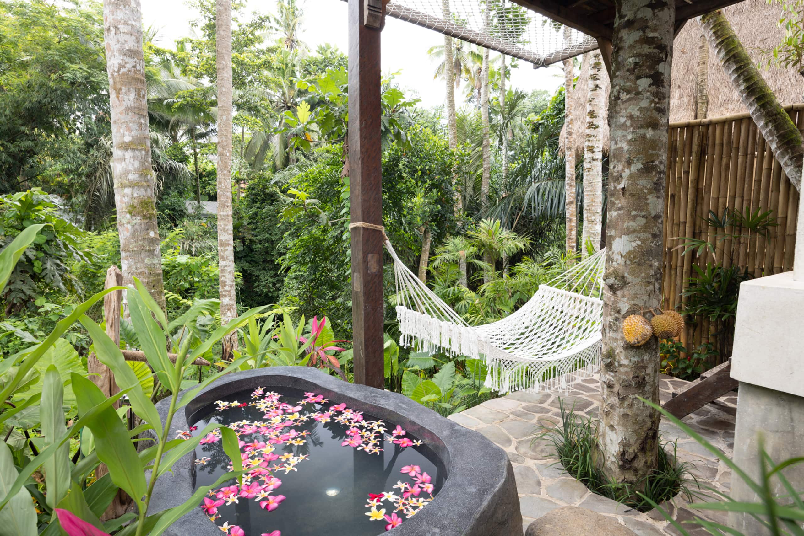 The Last Paradise – Lost in the Jungle Villa 18