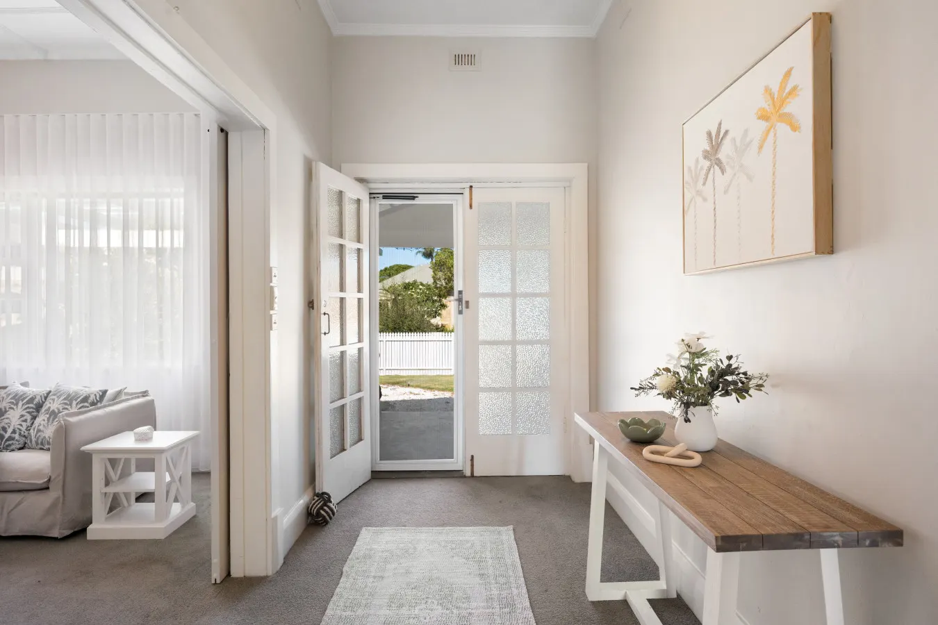 Hamptons Bungalow—Walk to Semaphore South Beach 6