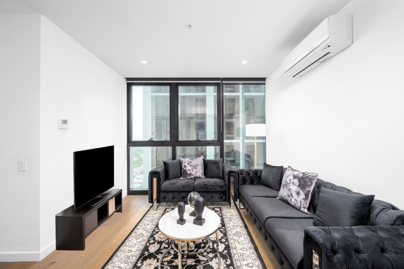 Melbourne Luxe Retreat 2B2B Pool, Gym 34th floor 1