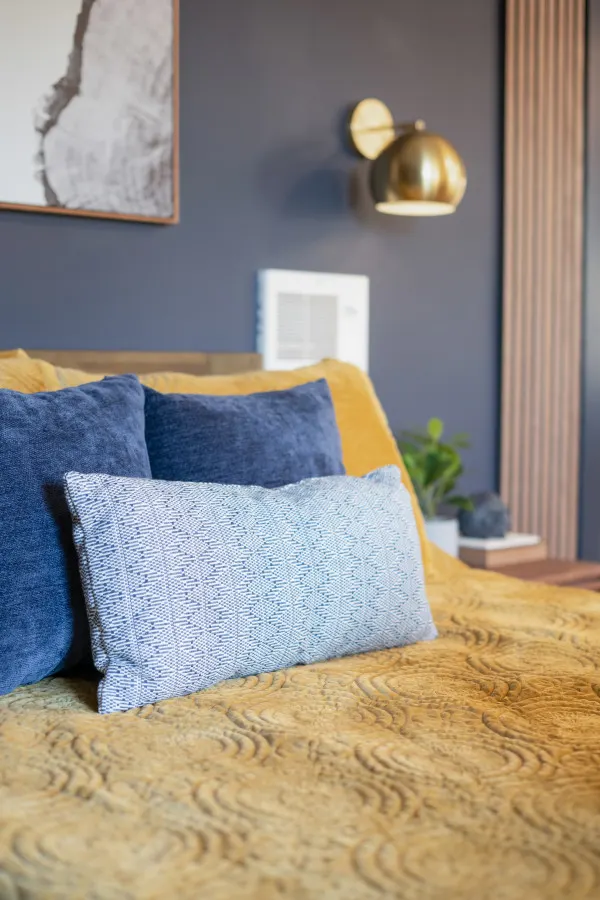 Chic Oasis: Contemporary Studio in National City 10
