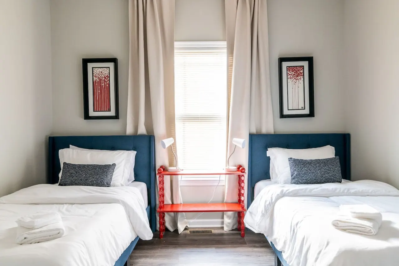 Charming House in the Heart of Lynchburg, Virginia 2