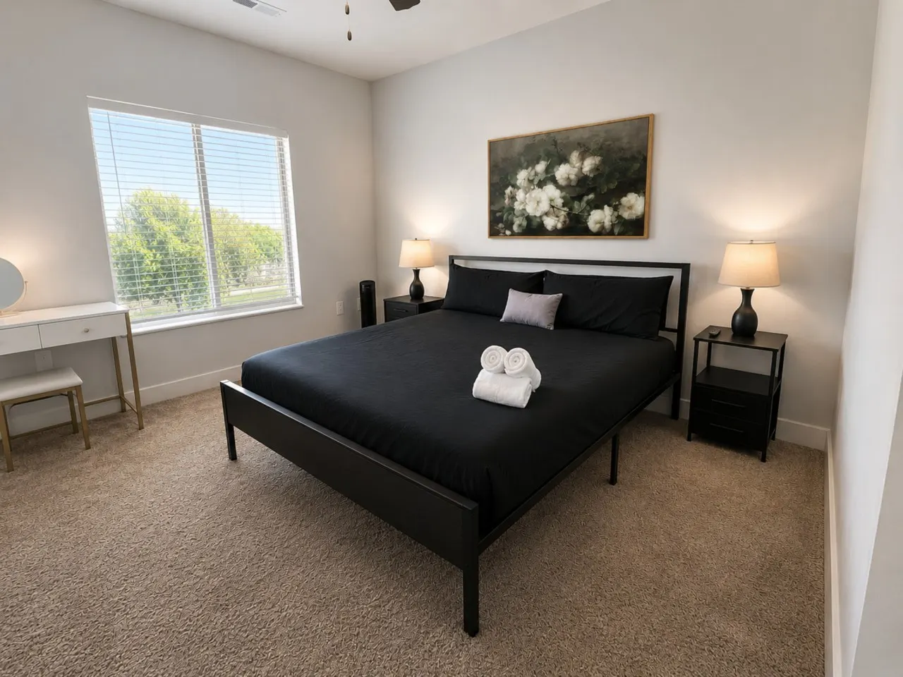 Executive 3BR Downtown Birmingham W/ Game Table 9H 11