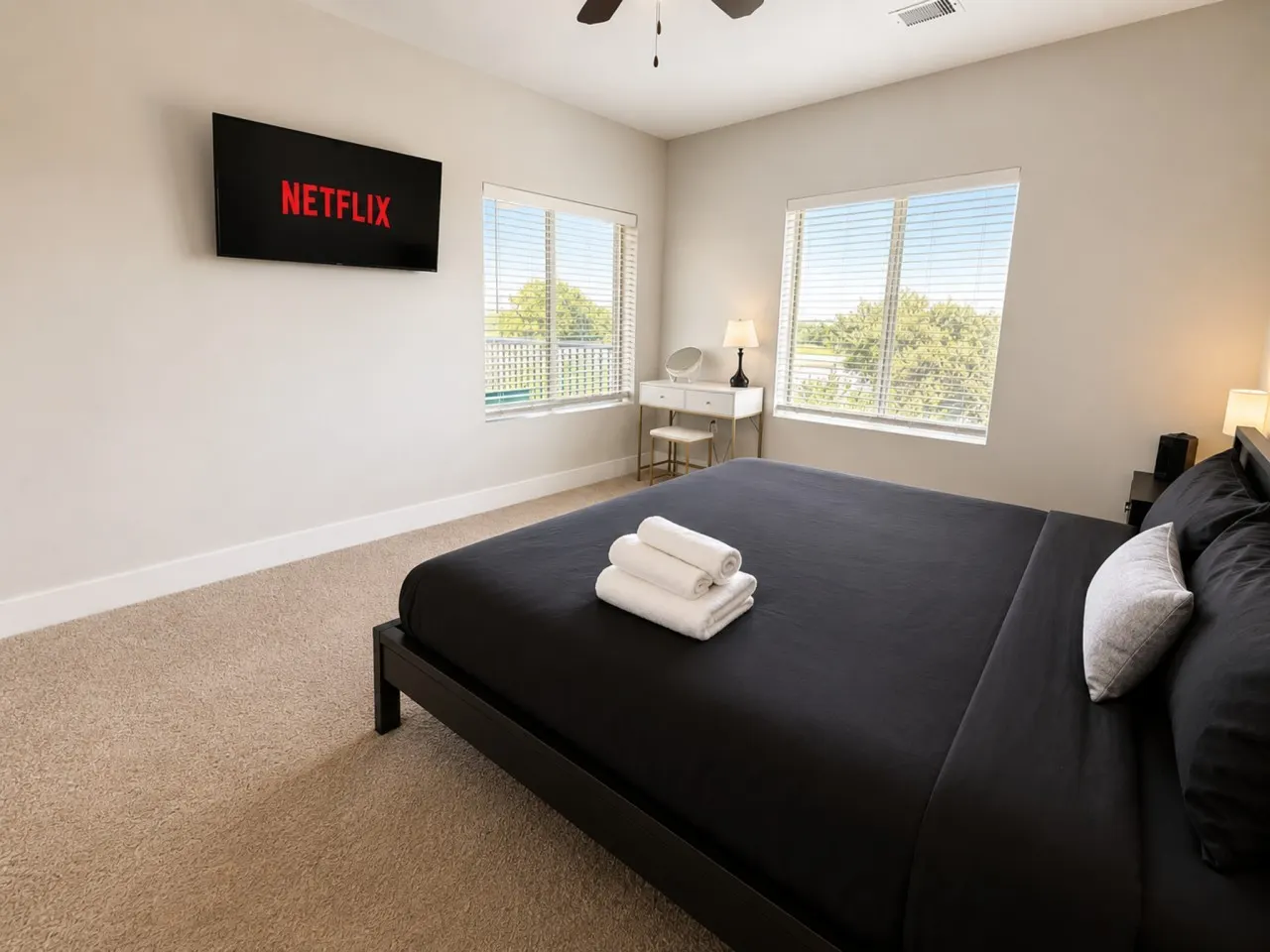 Executive 3BR Downtown Birmingham W/ Game Table 9H 14