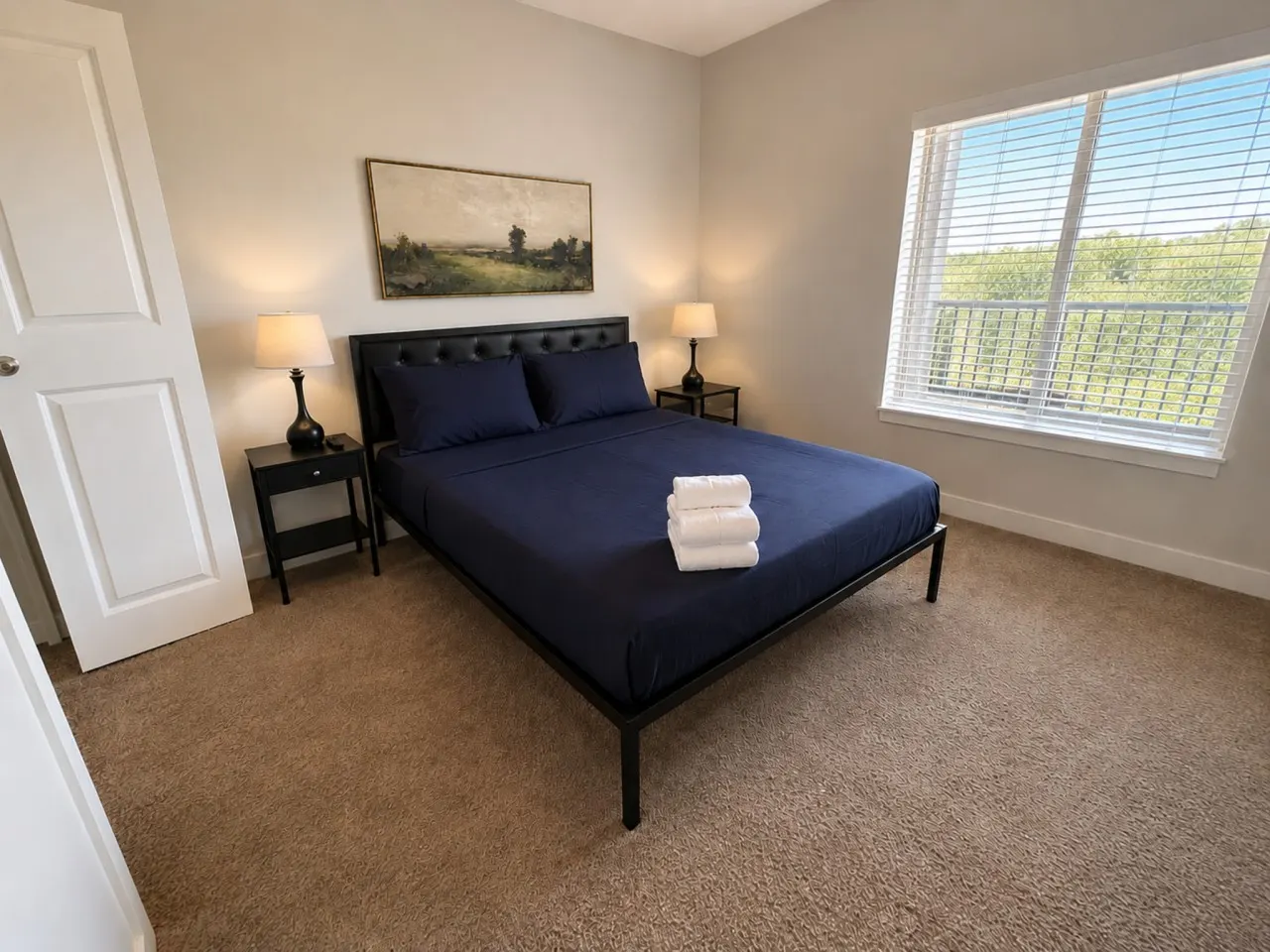 Executive 3BR Downtown Birmingham W/ Game Table 9H 16