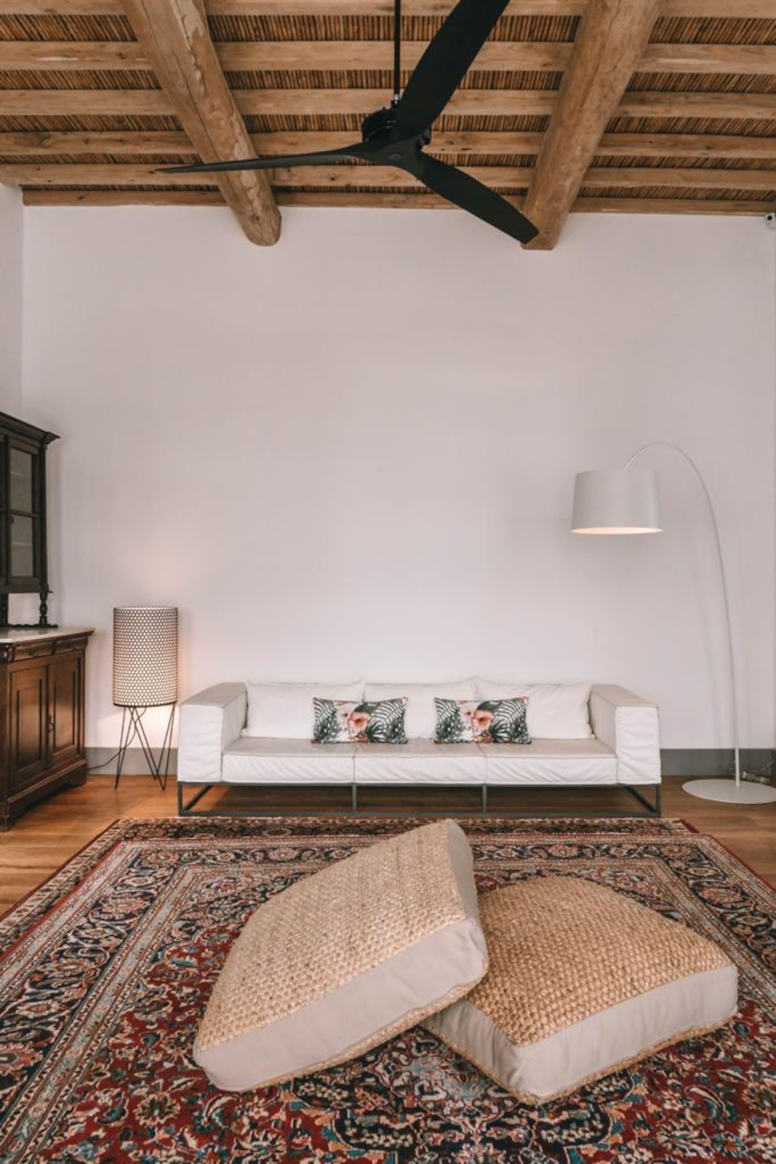 One Manto Square Deluxe House 9