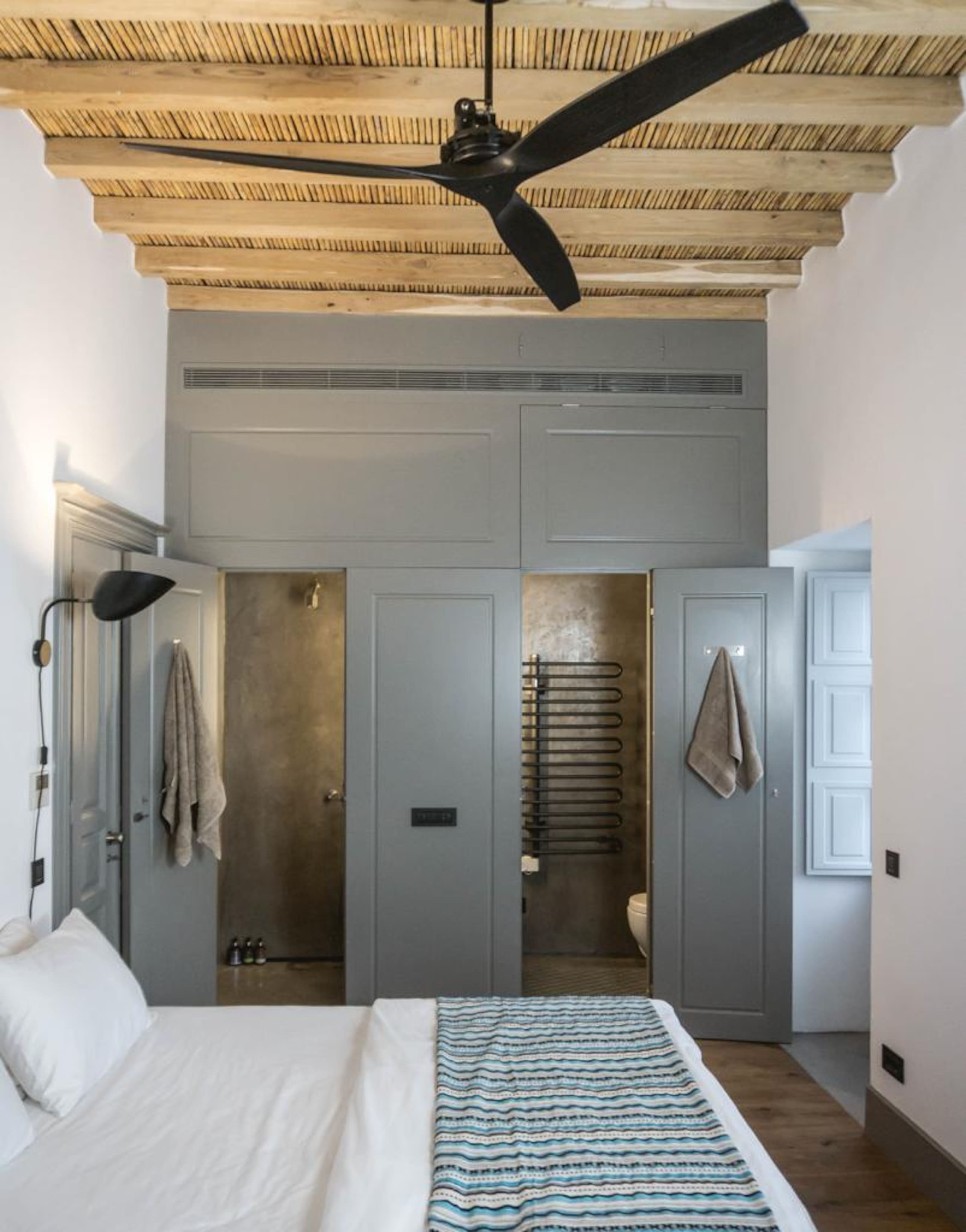 One Manto Square Deluxe House 22