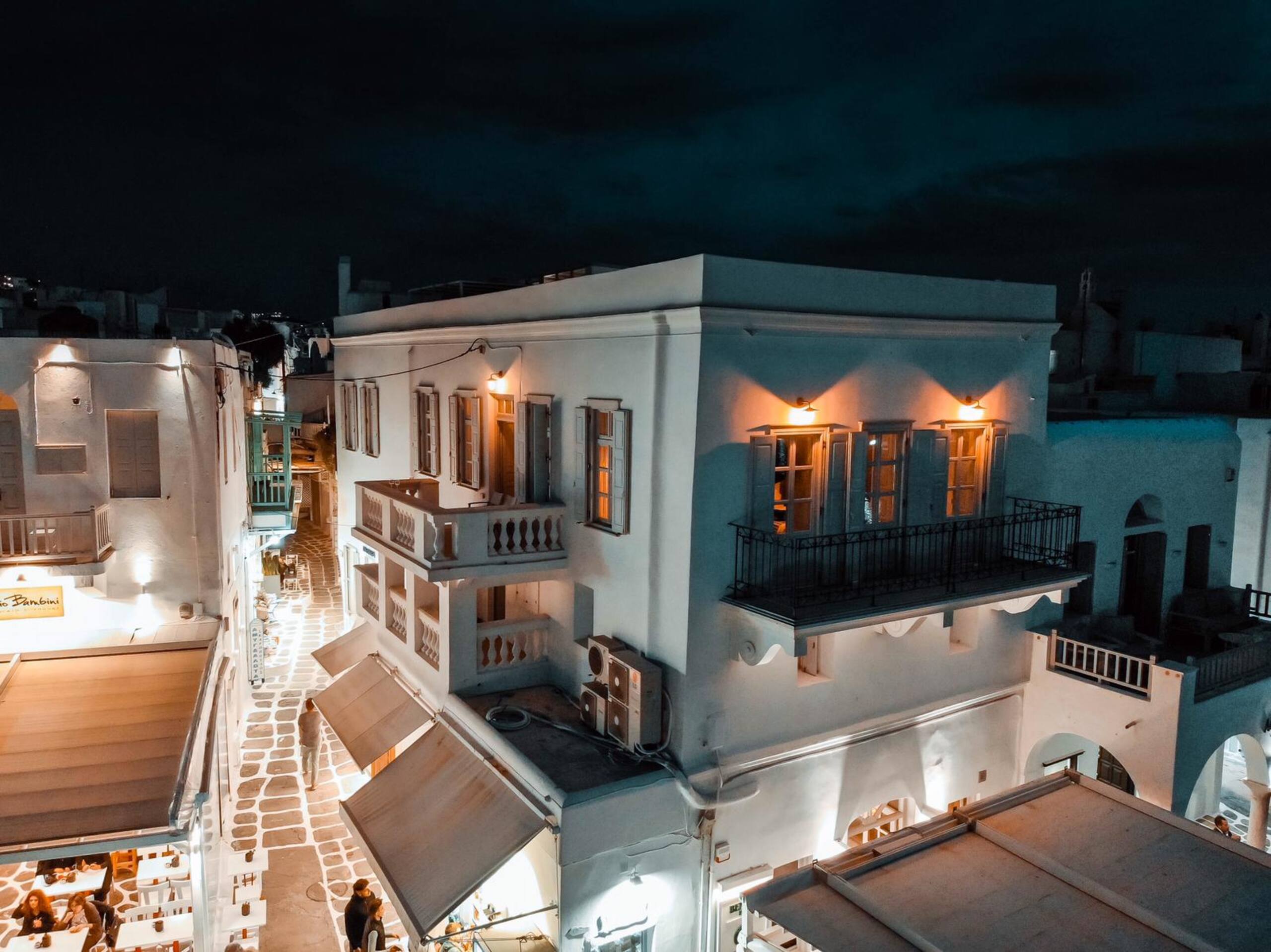 One Manto Square Deluxe House 8