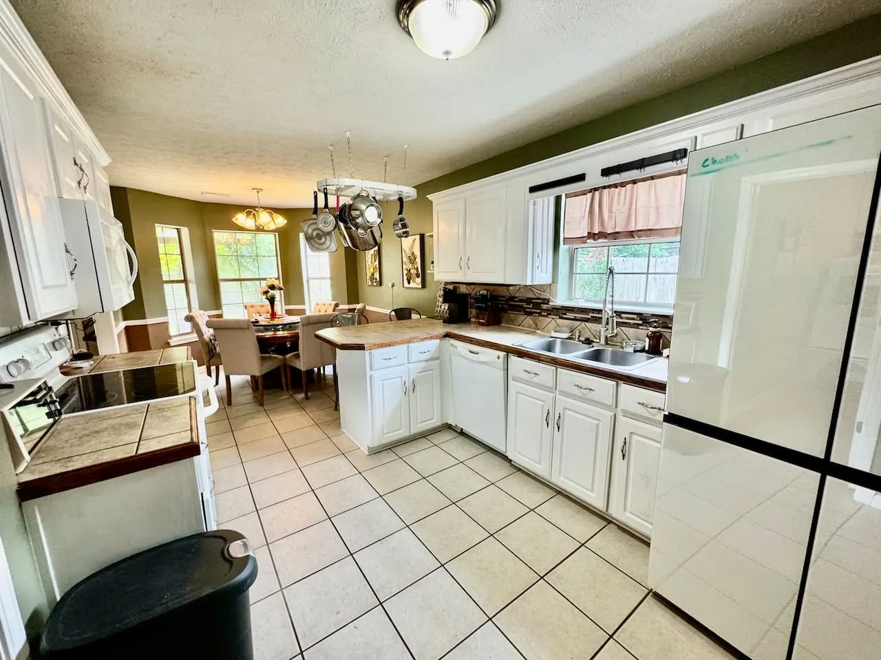 Cozy Cabot 3 bedroom 7