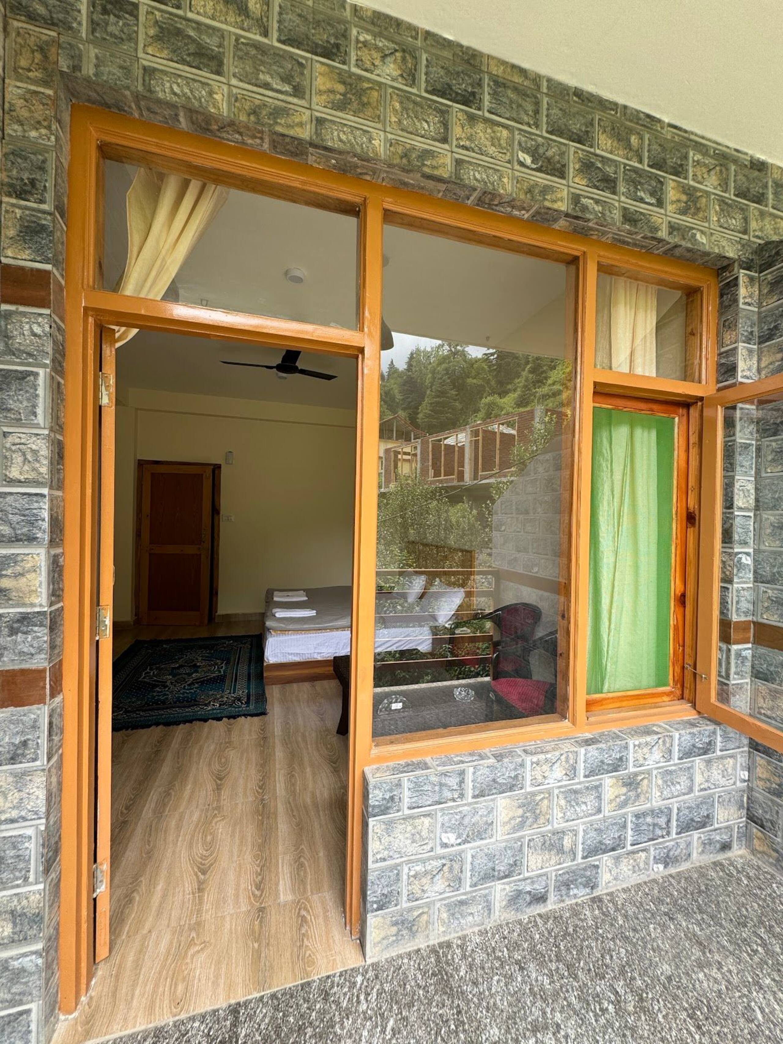 Orchard Homestay near Roerich Gallery, HP — photo 3