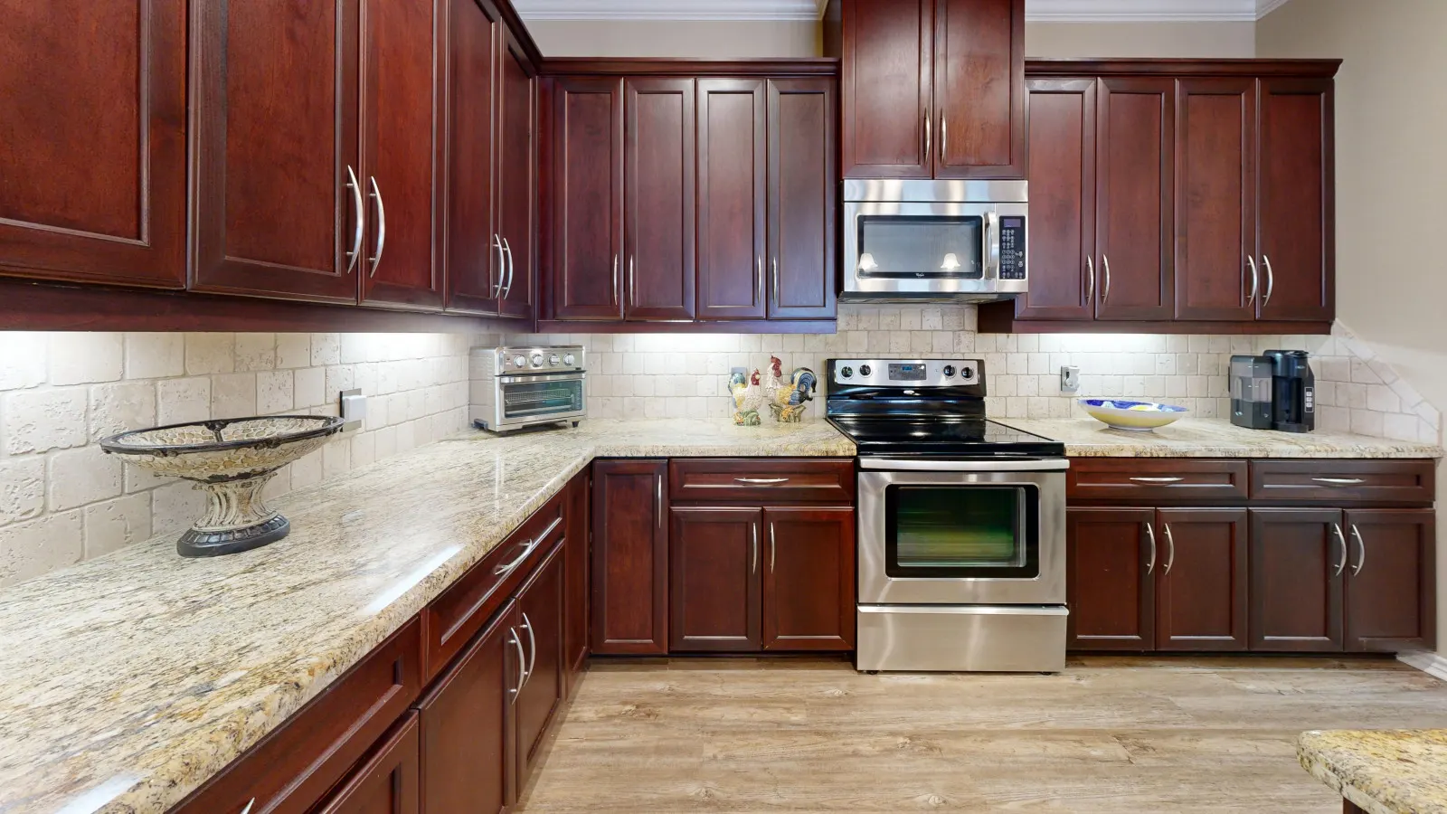 Down Home Townhome - EV Charger 9