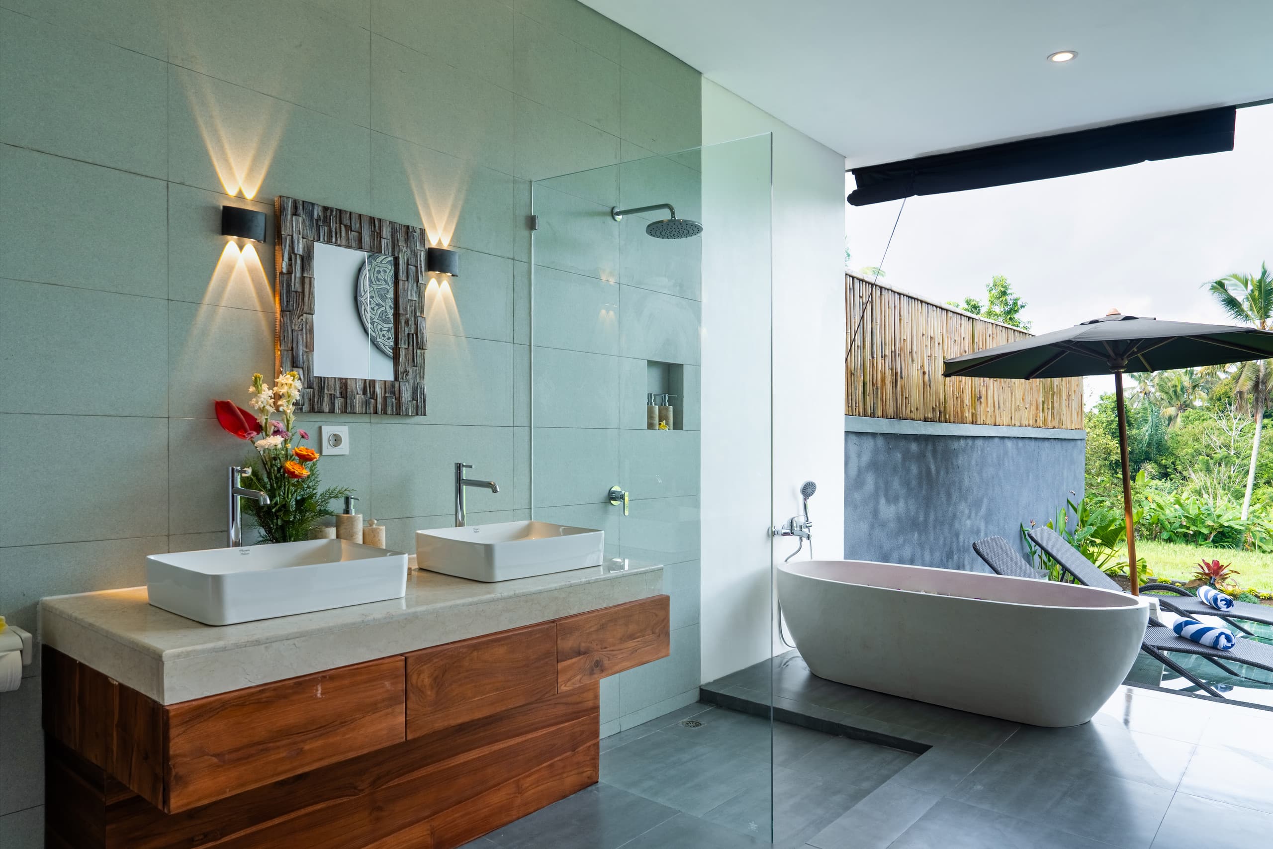 Alam Dana Ubud private villa 18