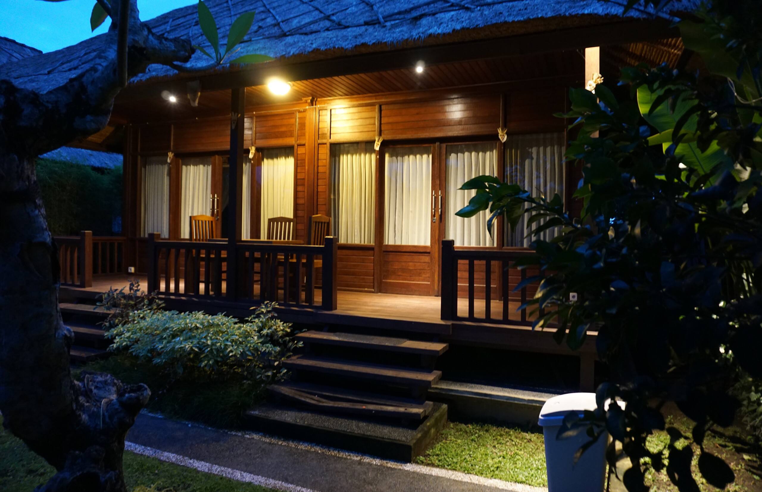 Pande House among rice field private Pool 10