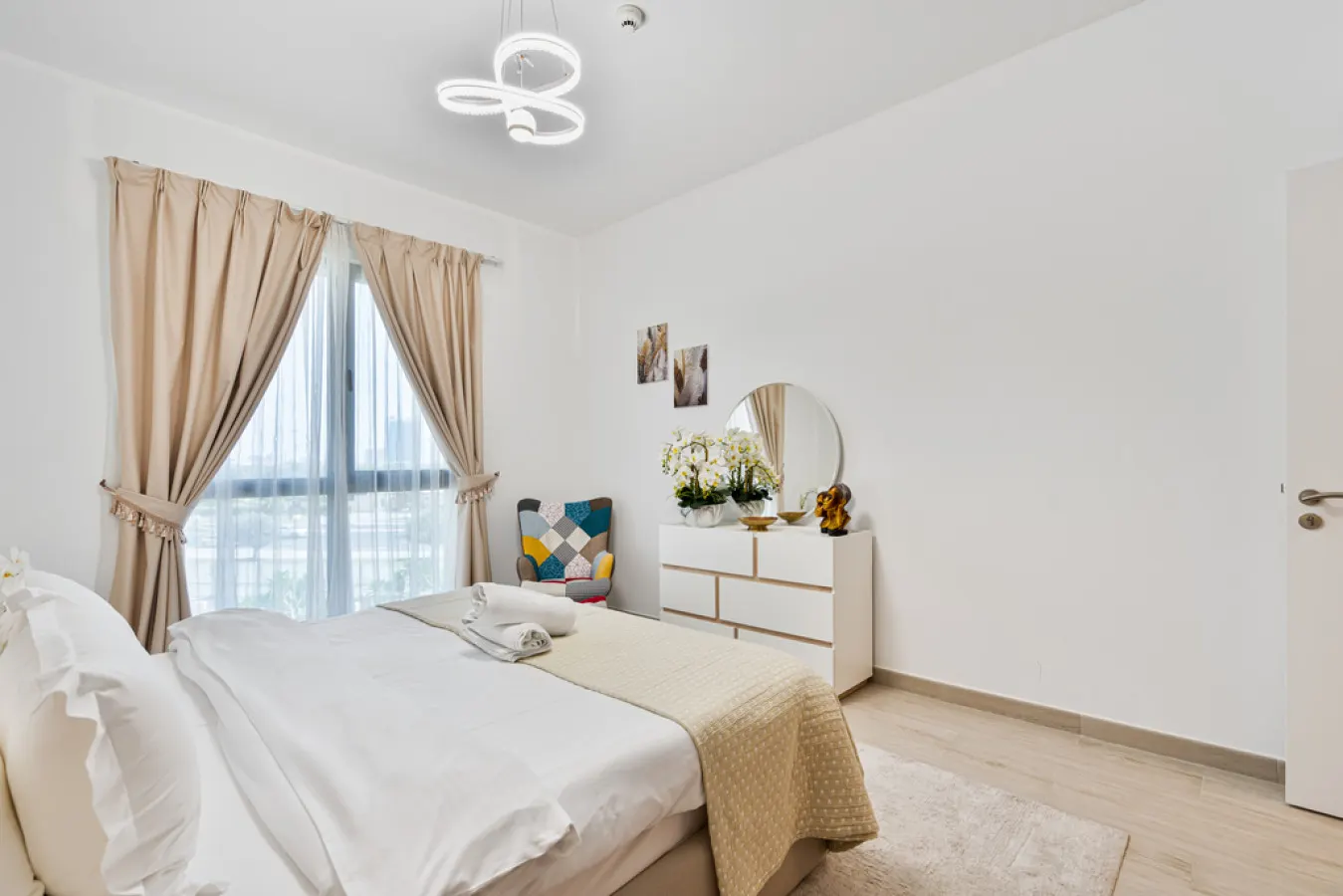 Modern Living -Near Burj AL Arab Close to Beach 19