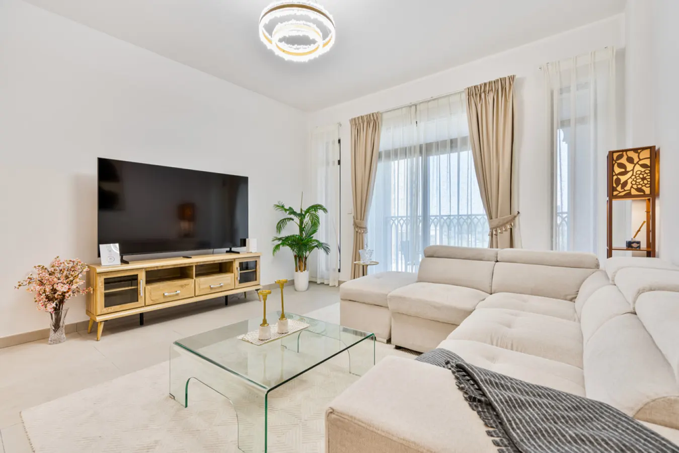 Modern Living -Near Burj AL Arab Close to Beach 5