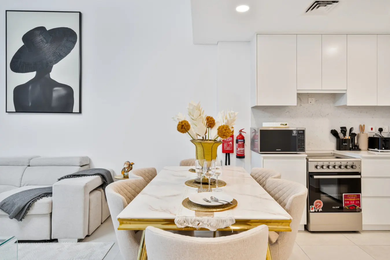 Modern Living -Near Burj AL Arab Close to Beach 7