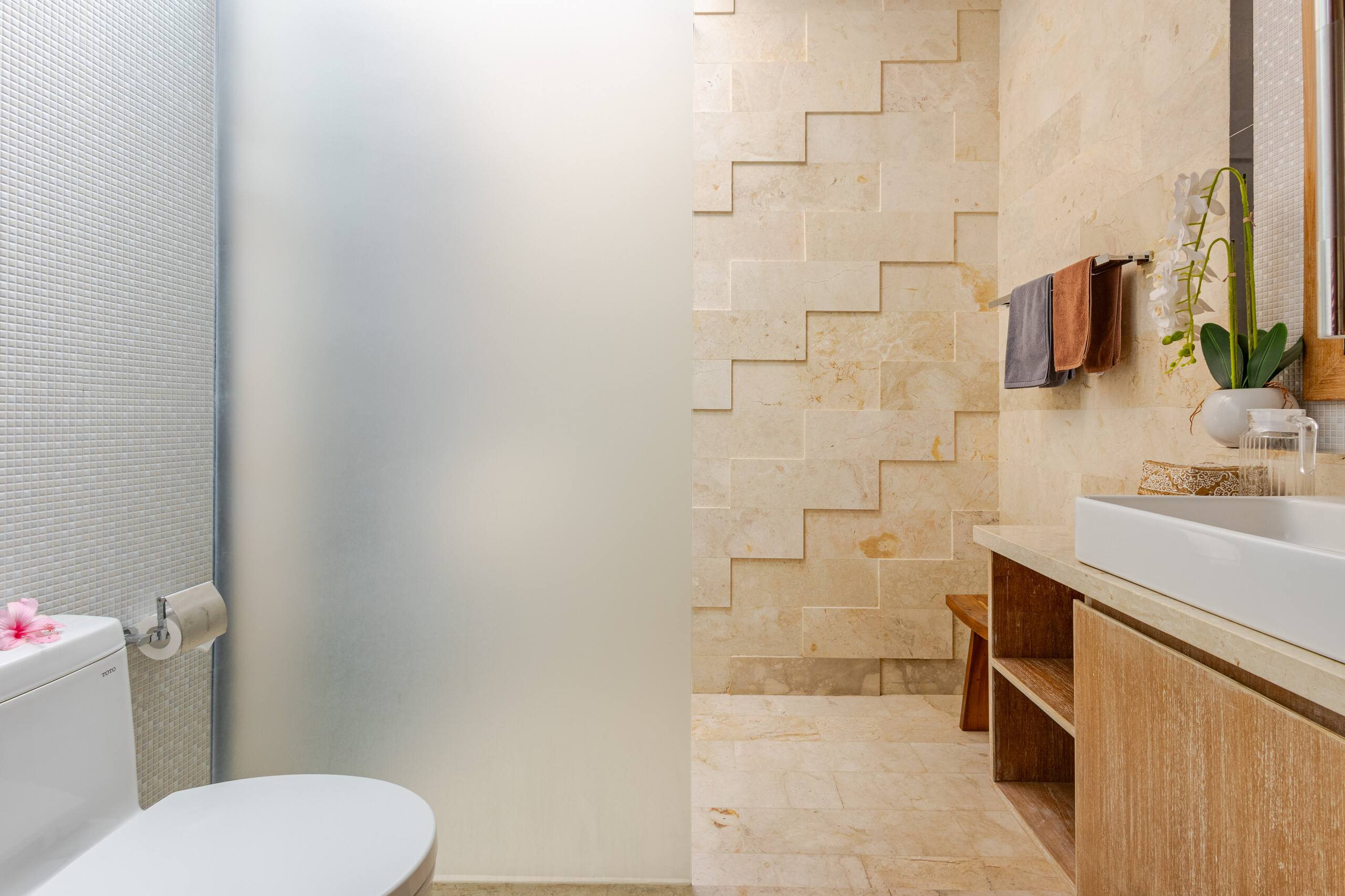 Luxury Villa Beachside Sanur 30