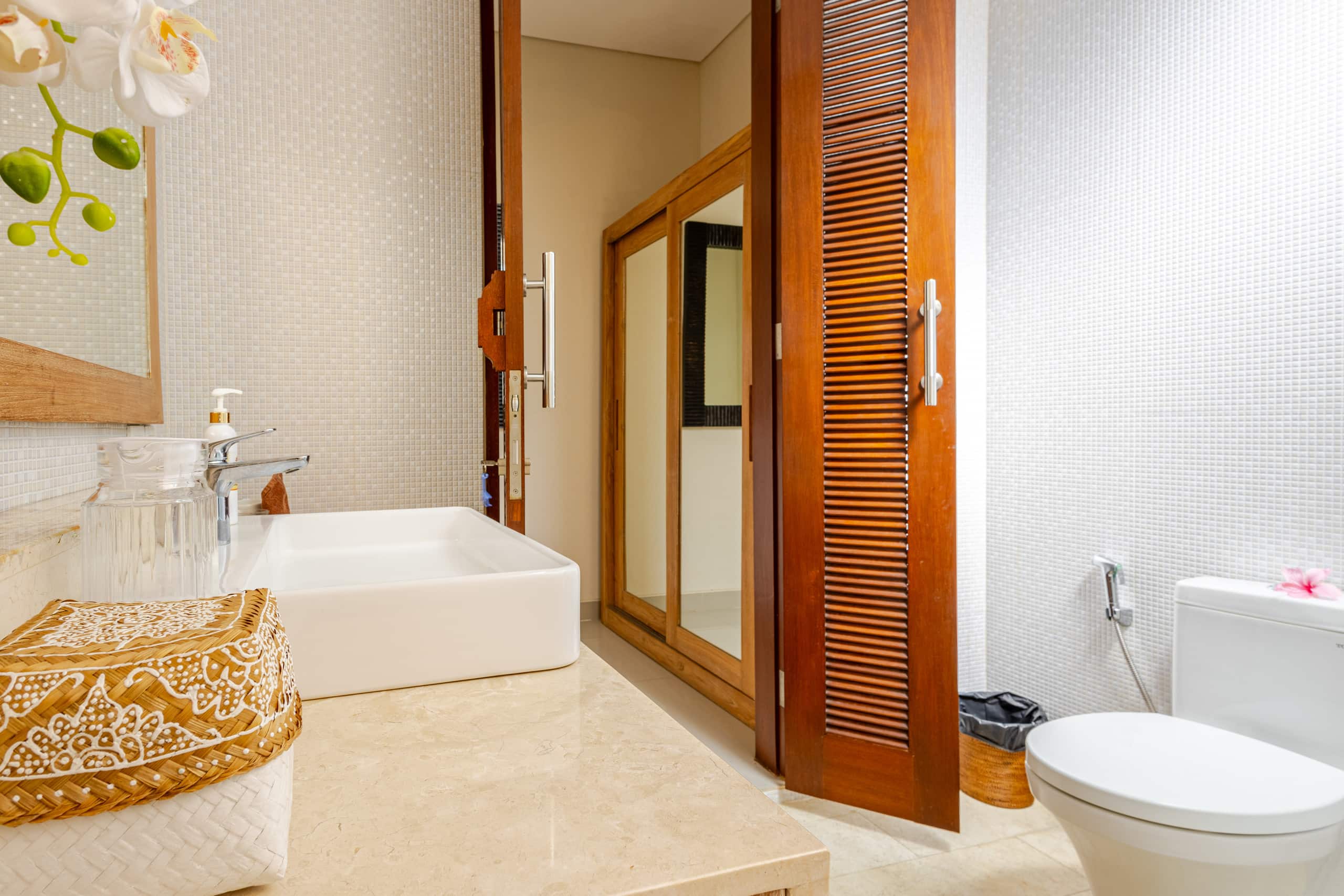 Luxury Villa Beachside Sanur 35