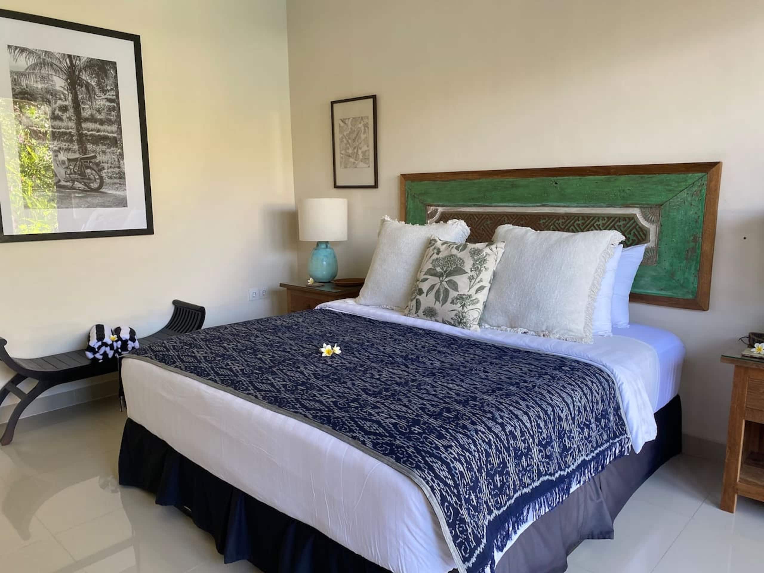 Luxury Villa Beachside Sanur 24