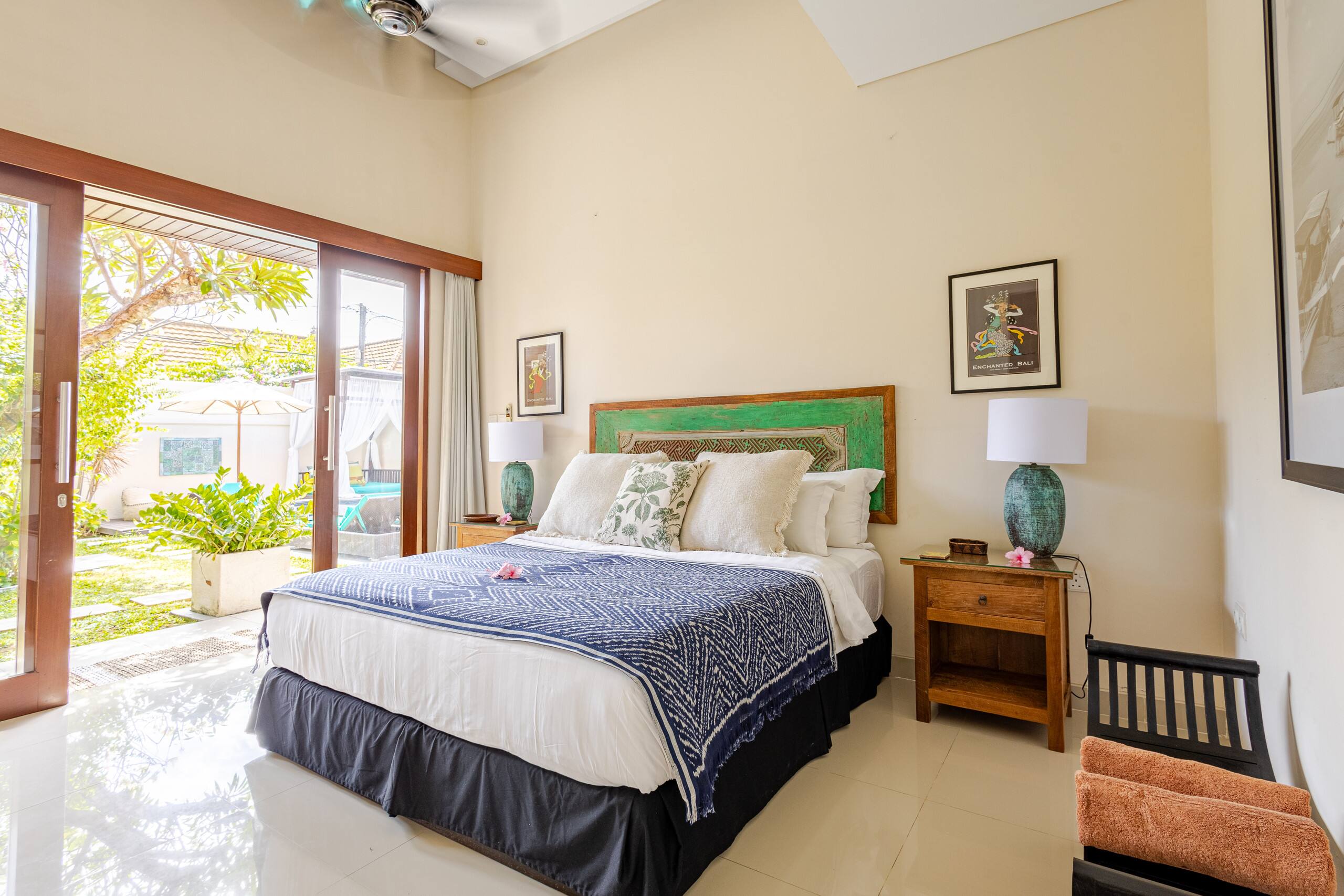 Luxury Villa Beachside Sanur 25