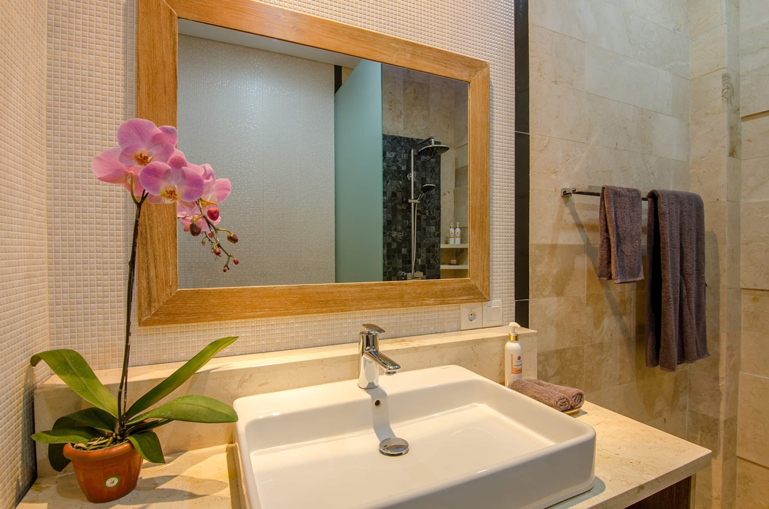 Luxury Villa Beachside Sanur 34