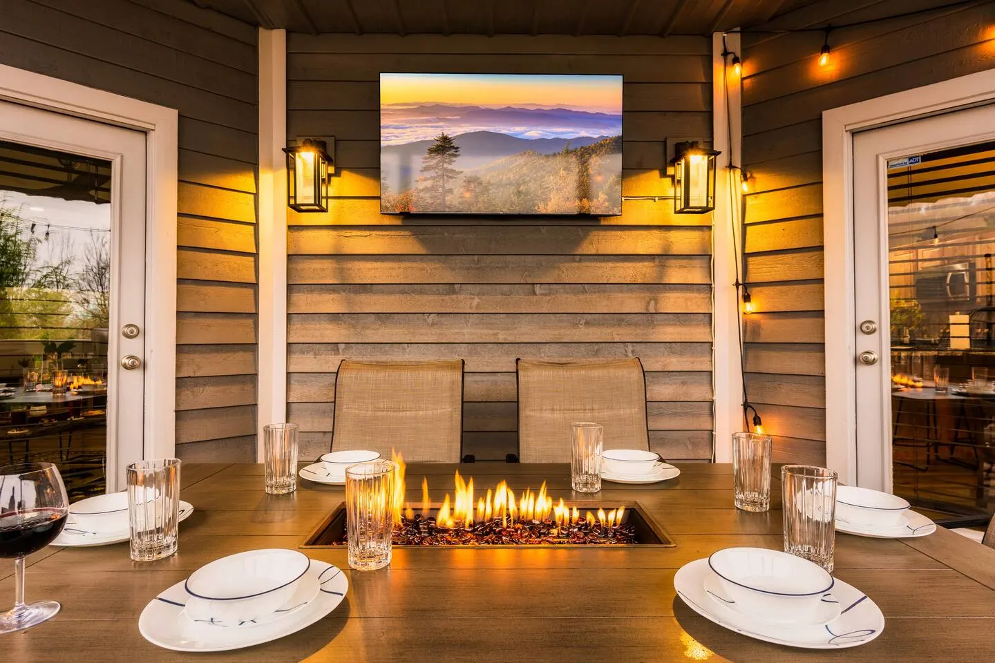 Breathtaking View, Pool Access, Hot Tub, Game Room 4