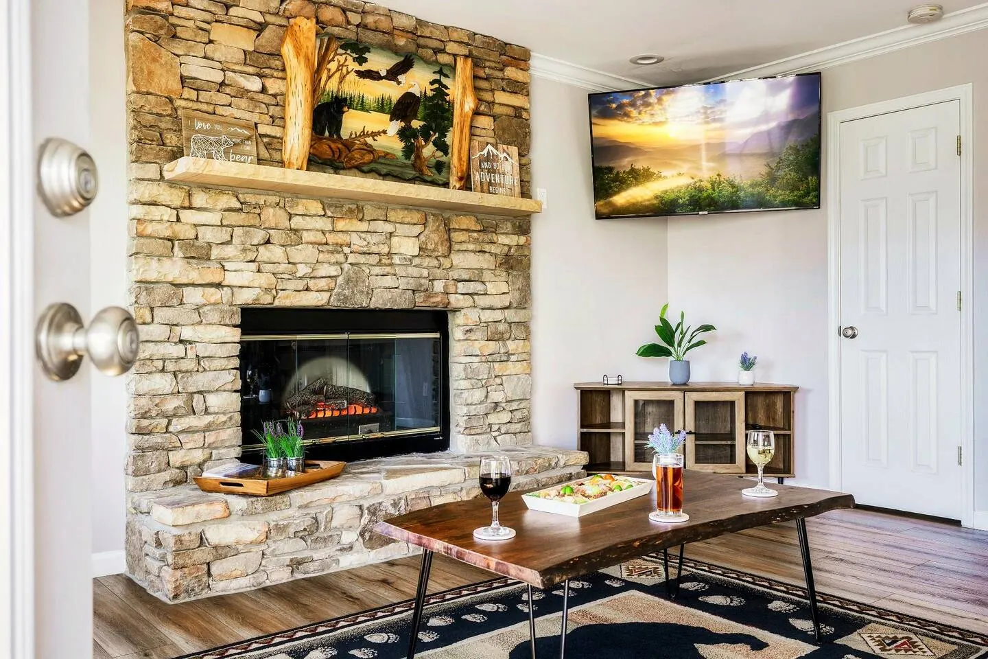 Breathtaking View, Pool Access, Hot Tub, Game Room 8