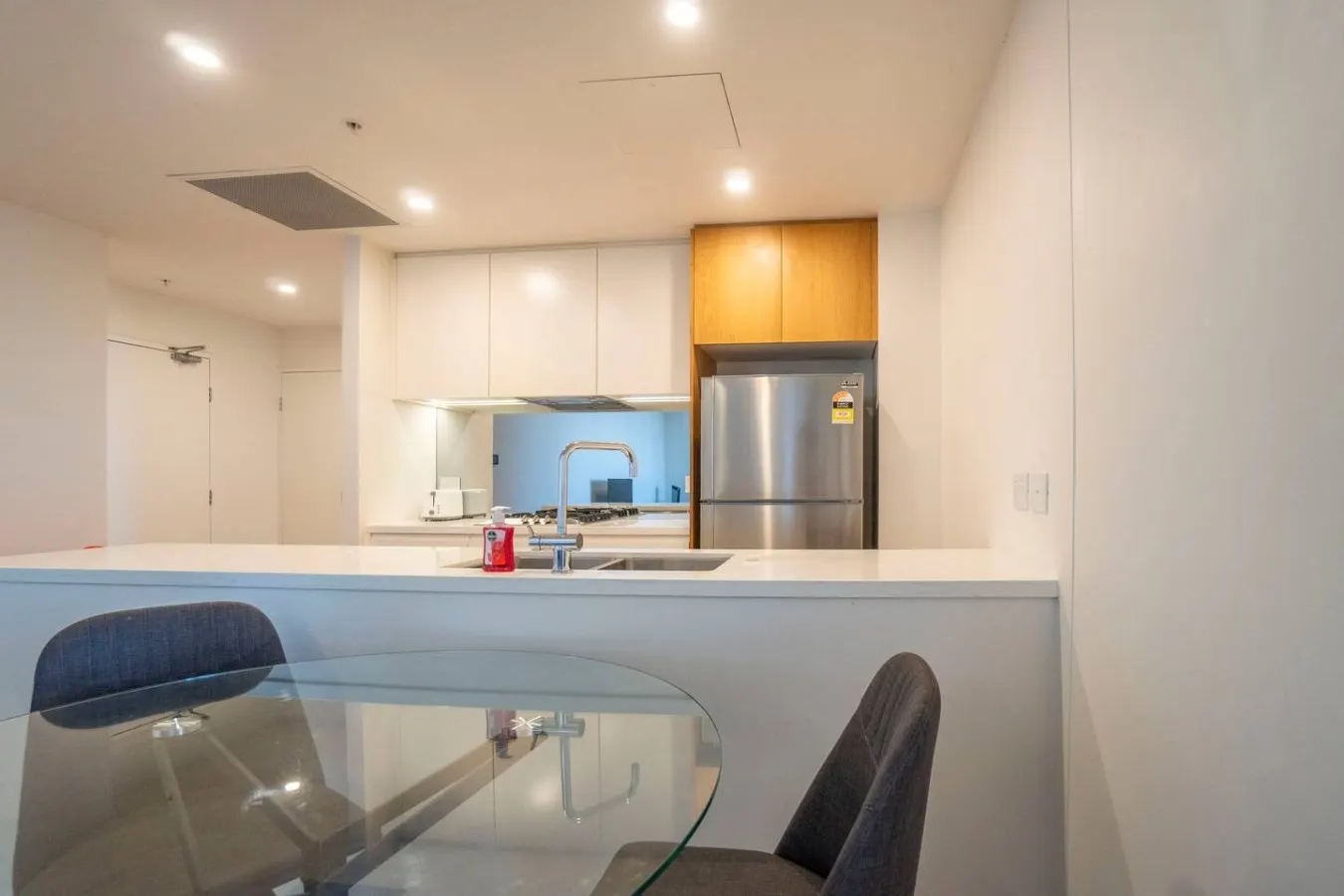Spacious 3BR Haven 2 Min to Station & market 4