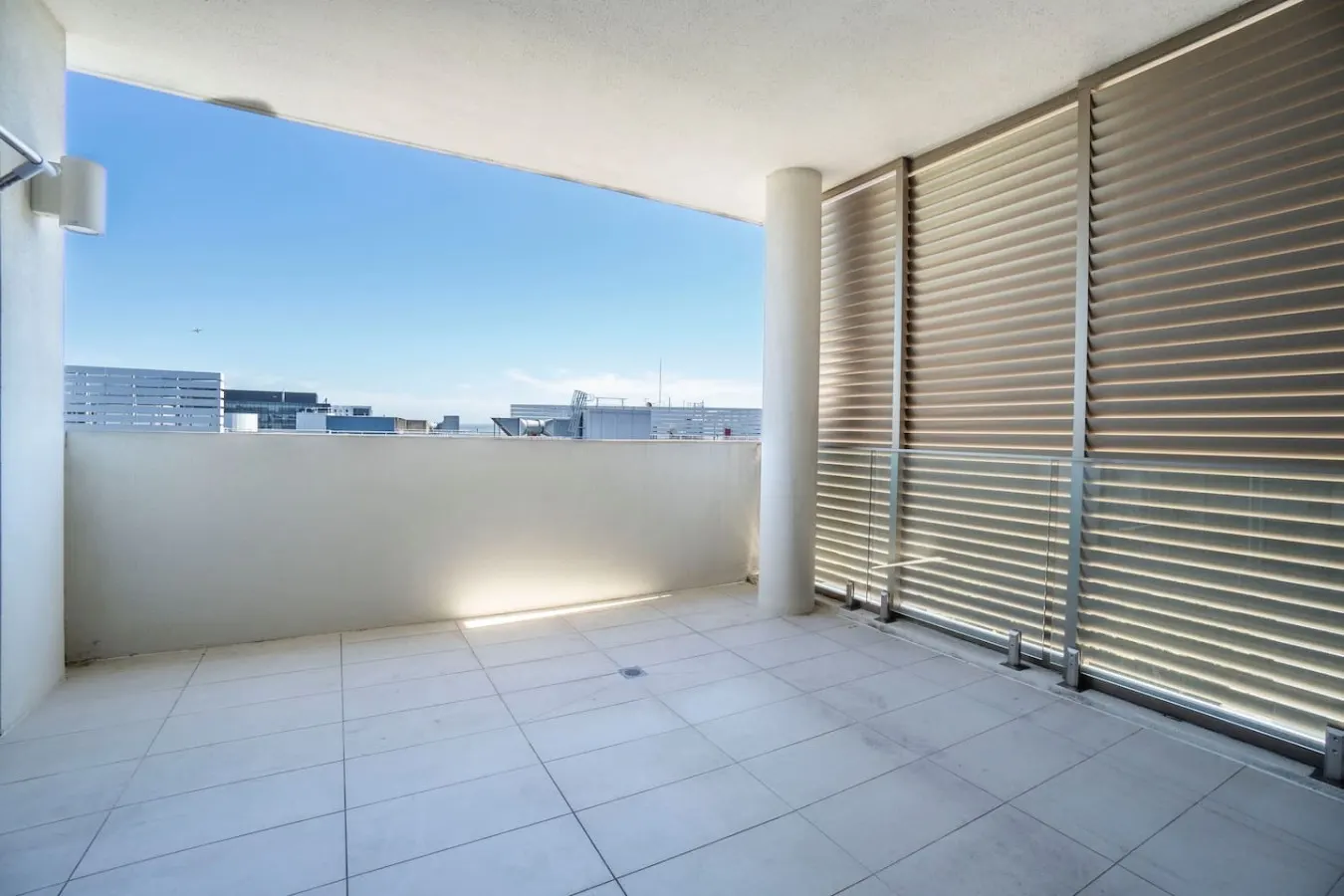 Spacious 3BR Haven 2 Min to Station & market 8