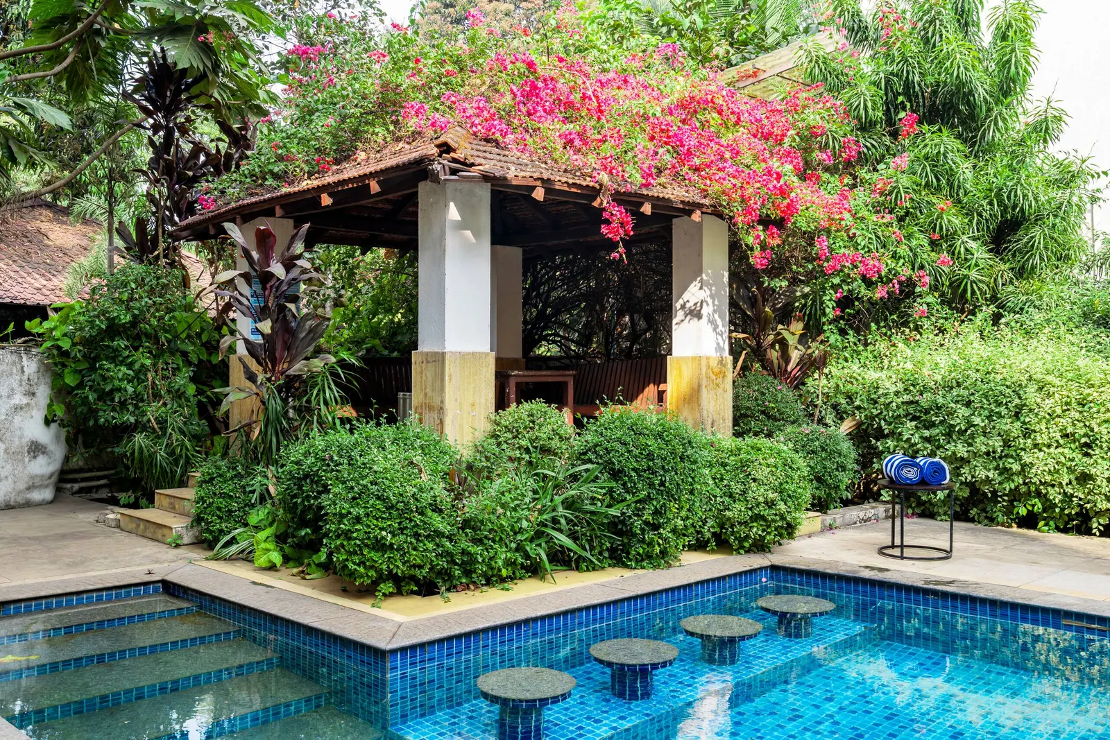 Staymaster Casa Shanti Anjuna - 2BHK Pool 2
