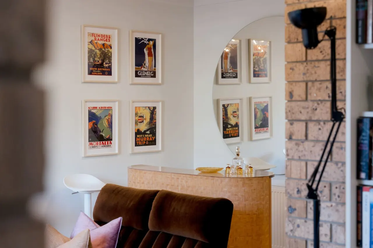 Honeyeater Hidden Gem—Stylish Courtyard in the CBD 14
