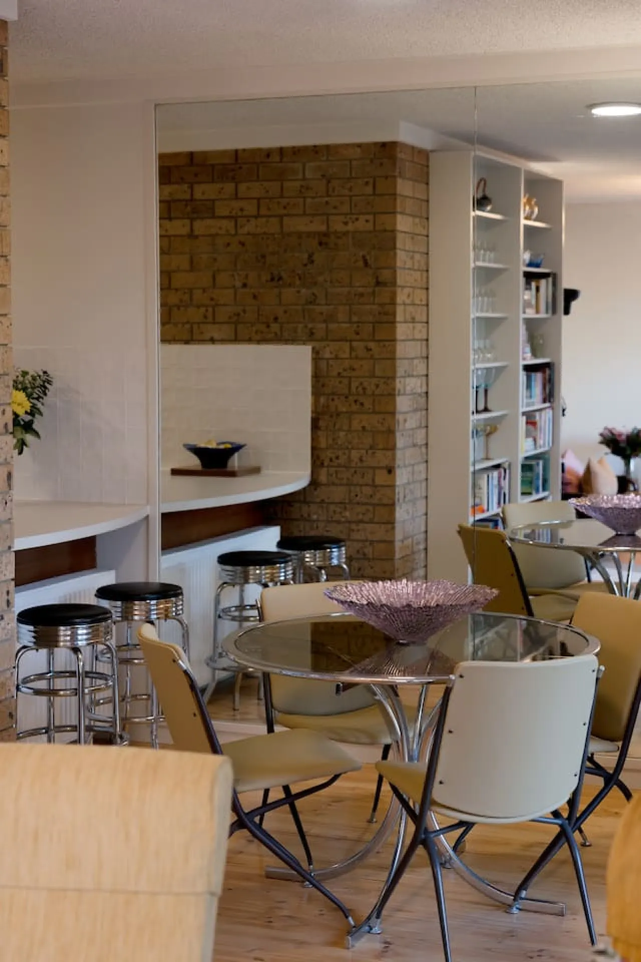 Honeyeater Hidden Gem—Stylish Courtyard in the CBD 18