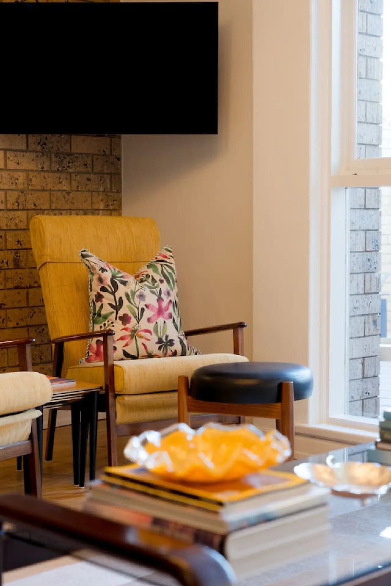 Honeyeater Hidden Gem—Stylish Courtyard in the CBD 8