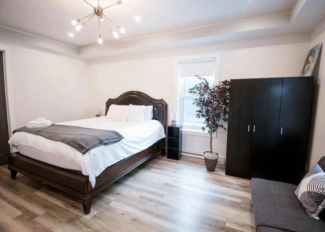 Cozy & Stylish One-Bedroom Apartment Near Downtown Moncton 15