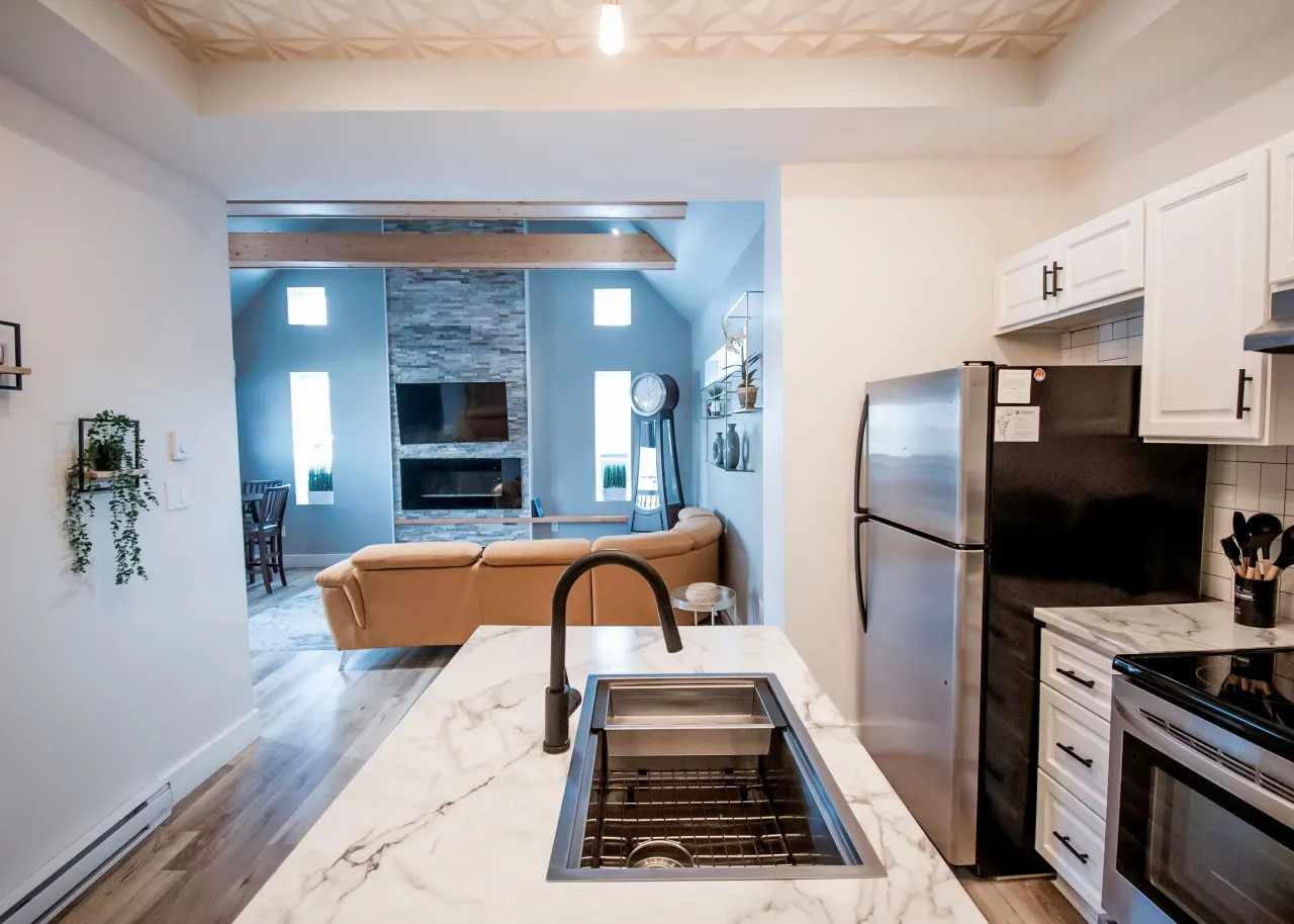 Cozy & Stylish One-Bedroom Apartment Near Downtown Moncton 7