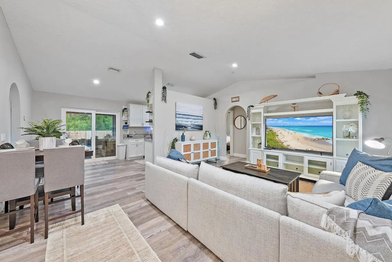 "Grand Slam Getaway"-NEW 3BR/2Bath sleeps 8 in PSL 8