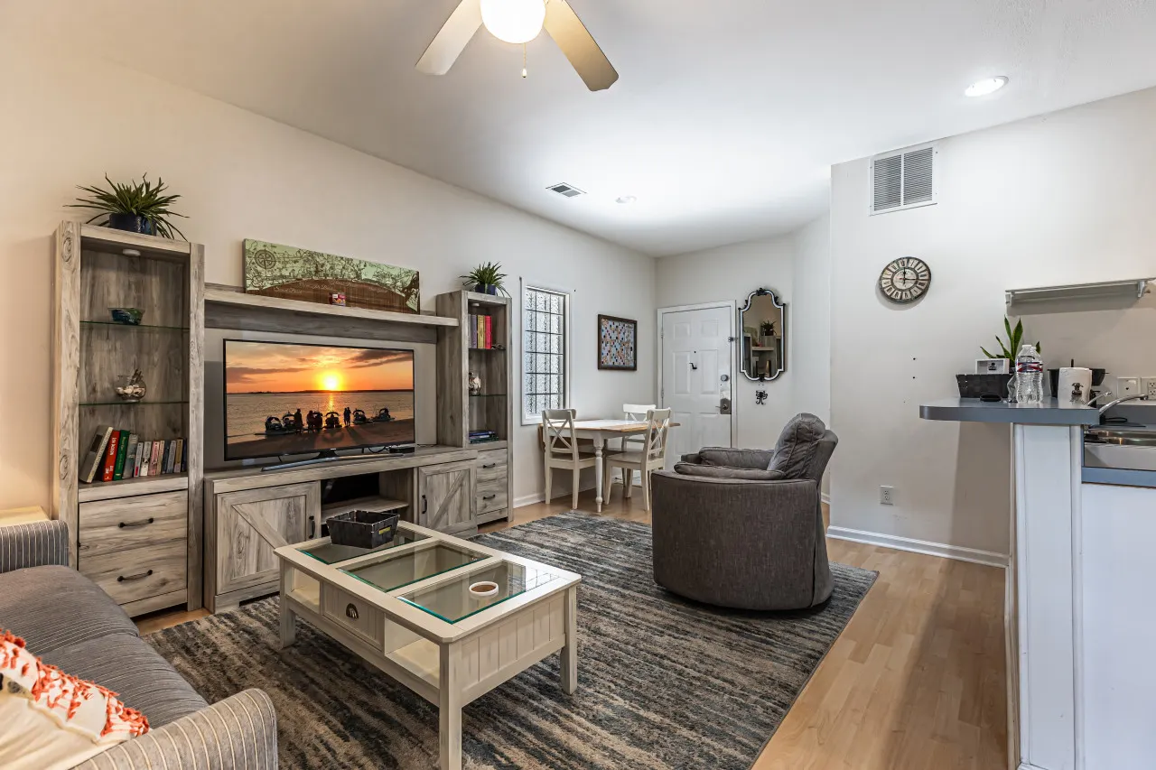 Pool, Hot tub and Beach close by : Fun & Sun in Sunset Beach — photo 2