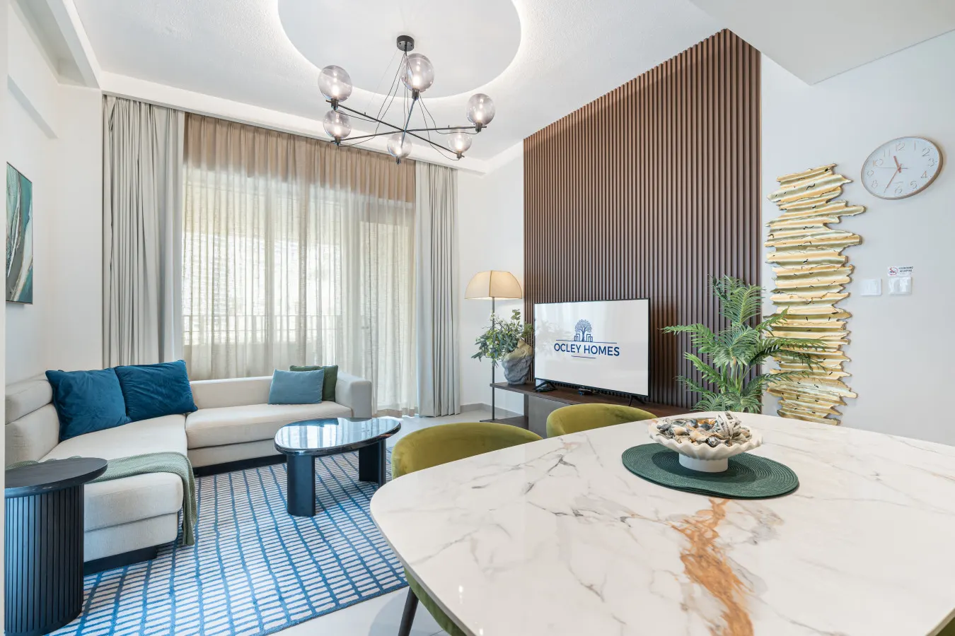 Lux Creek Home w/ Burj View steps from the Lagoon
