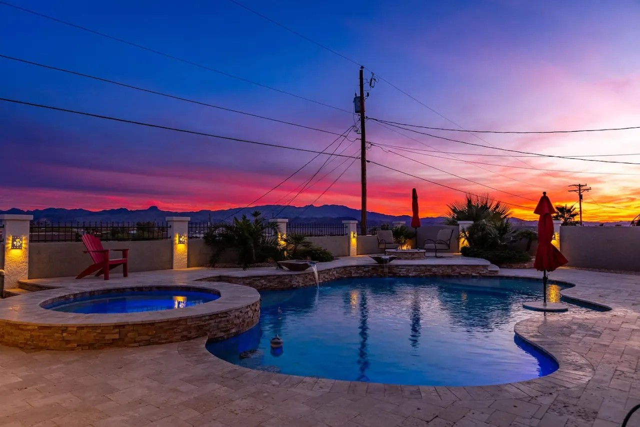 Havasu Senita - Pool, Spa, Game Room, Views!