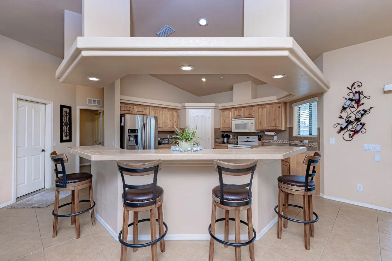 Havasu Senita - Pool, Spa, Game Room, Views! — photo 2