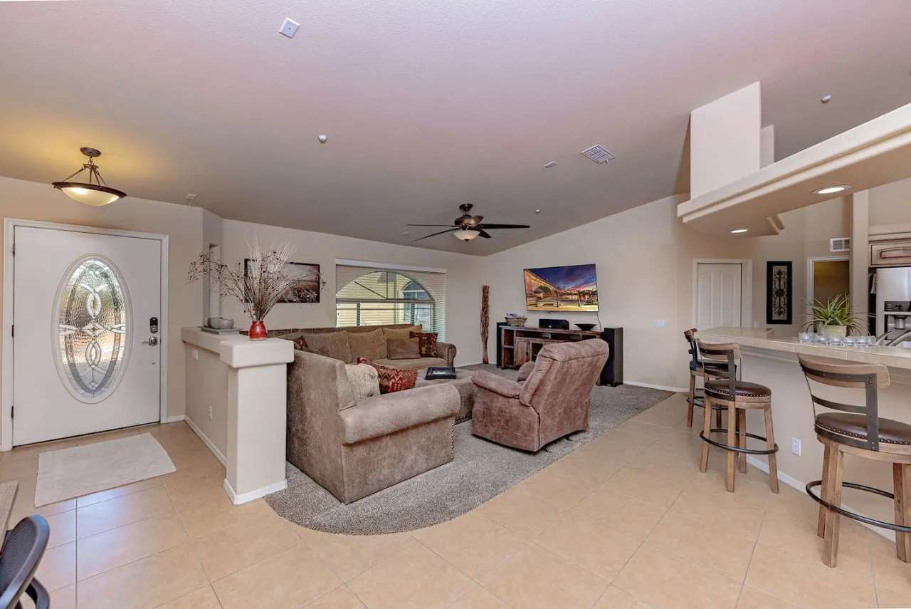 Havasu Senita - Pool, Spa, Game Room, Views! 10
