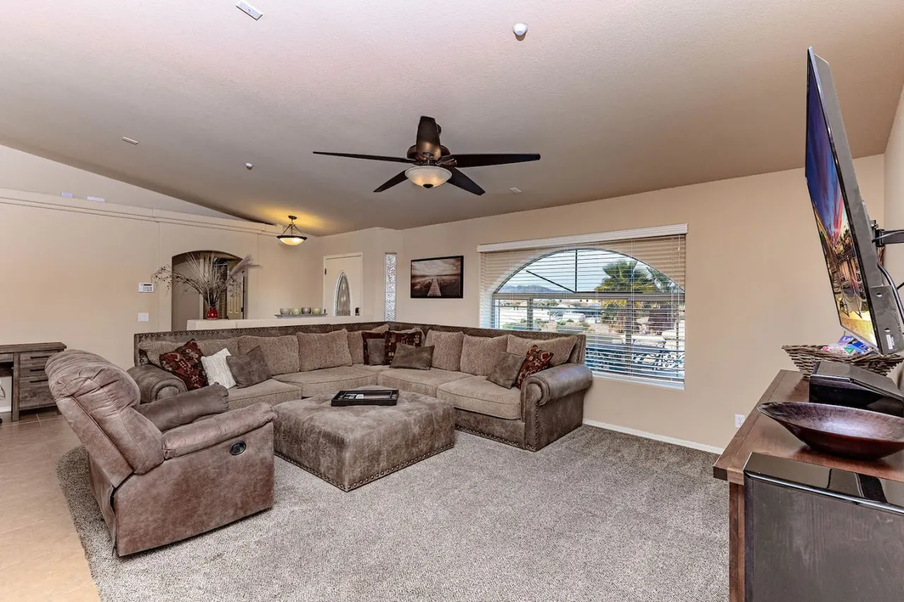 Havasu Senita - Pool, Spa, Game Room, Views! 11
