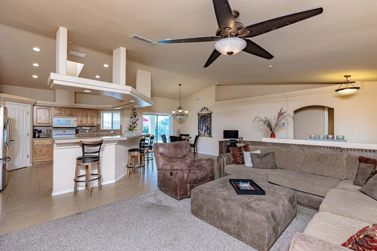 Havasu Senita - Pool, Spa, Game Room, Views! 12