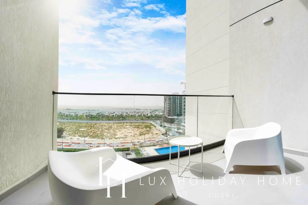 LUX The Dubai Hills Executive Suite 2