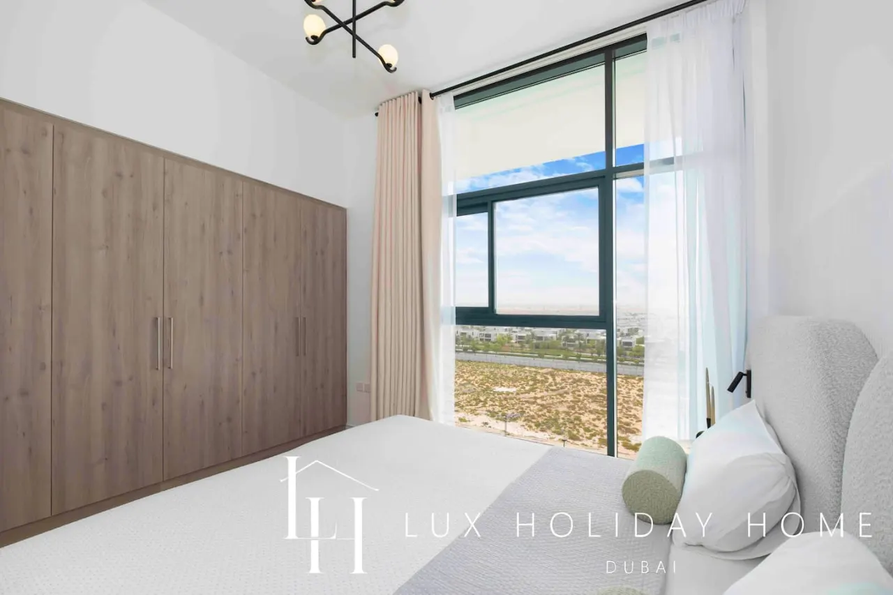 LUX The Dubai Hills Executive Suite 14