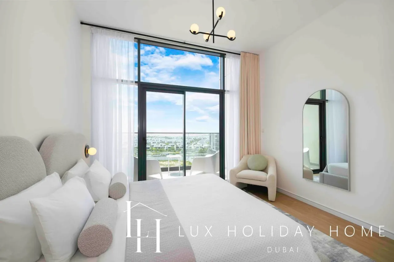 LUX The Dubai Hills Executive Suite 7