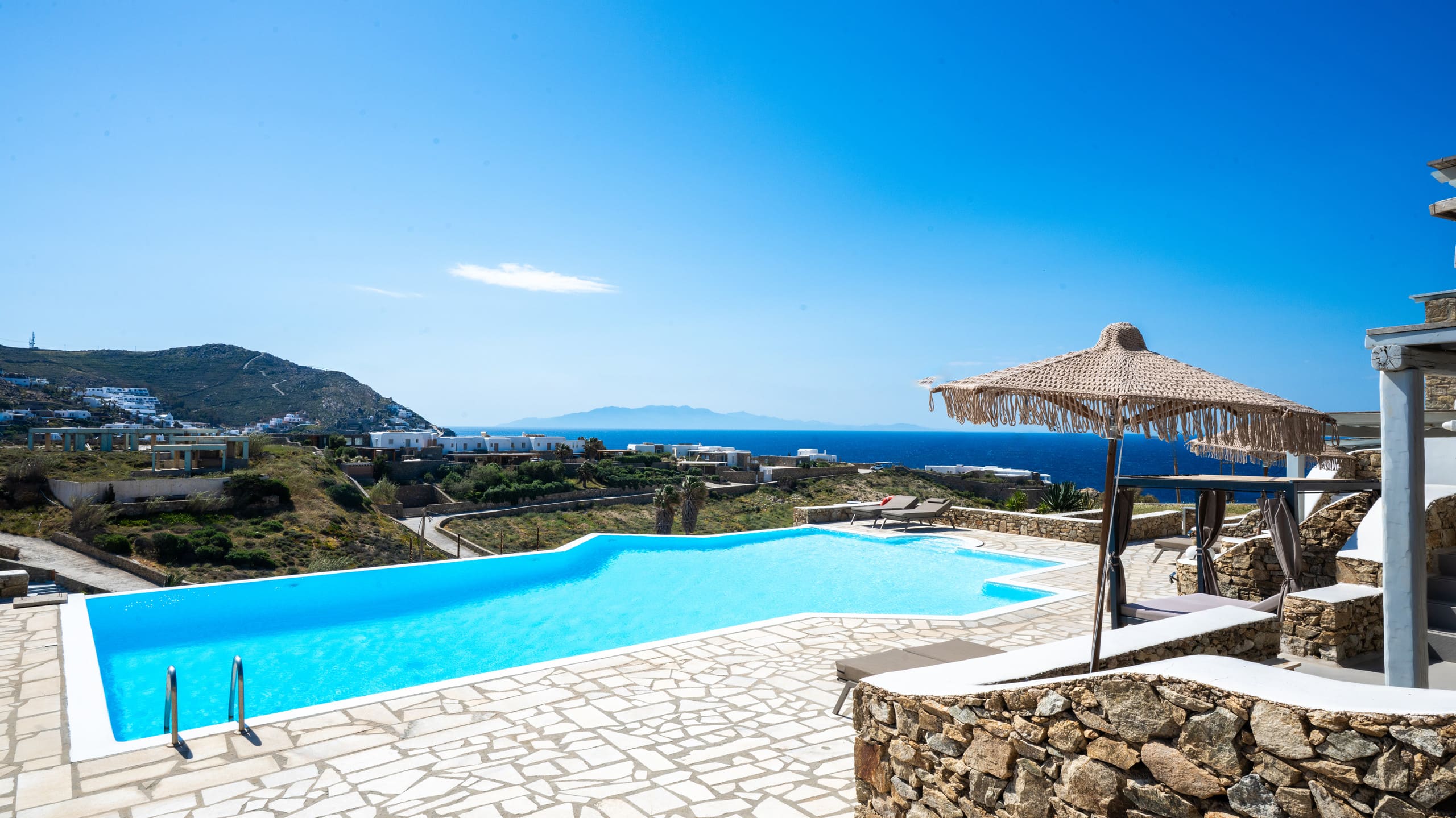 Cavo blue villas 6 honey with shared pool 2