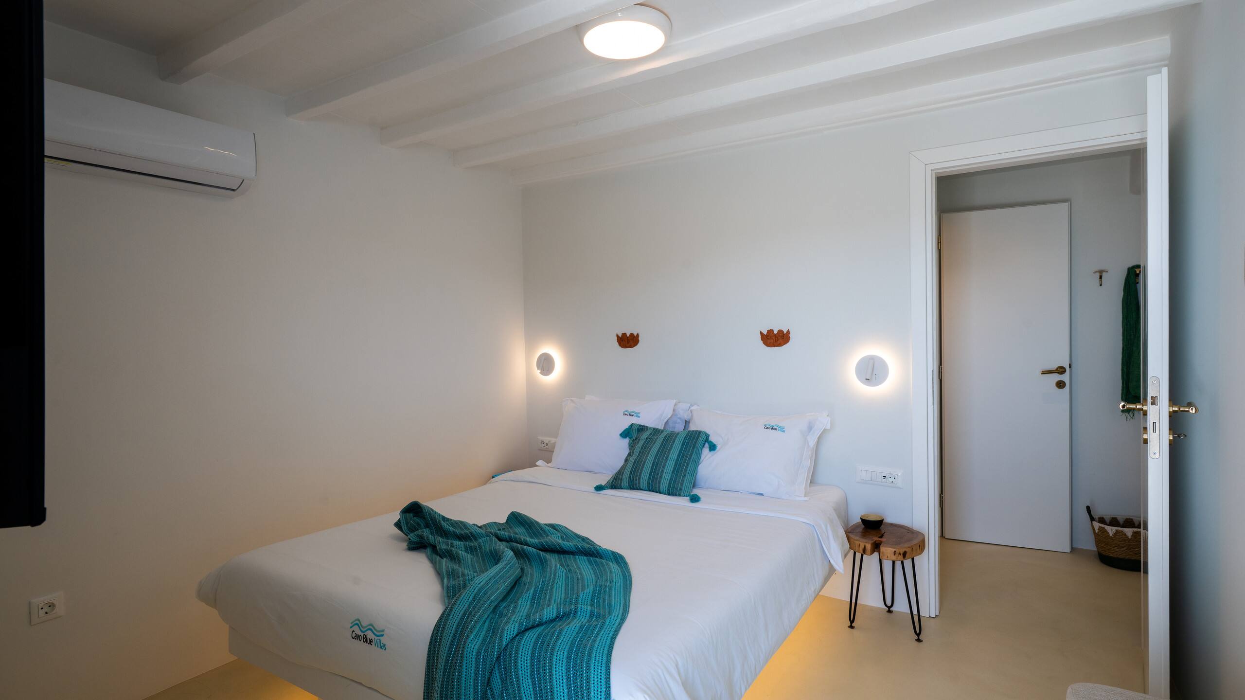 Cavo blue villas 6 honey with shared pool 27